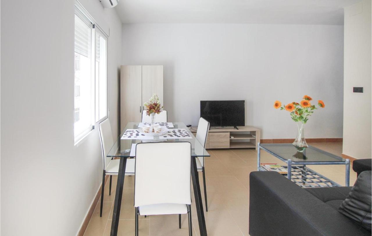 3 Bedroom Gorgeous Apartment In Alicante Bagian luar foto